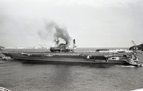 USS Midway pulling in to Yokosuka